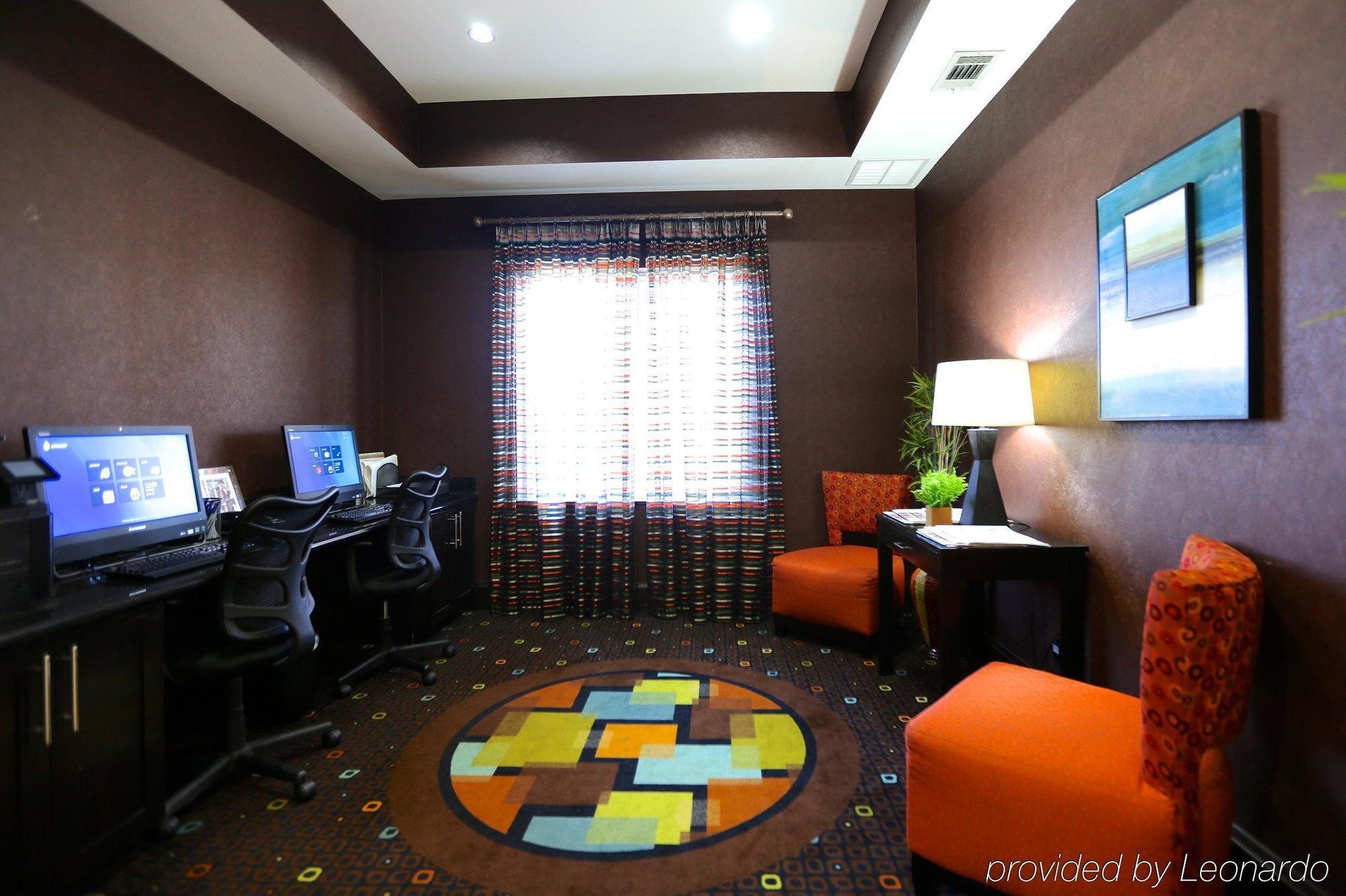 Holiday Inn Express Hotel & Suites Dallas West By Ihg מראה חיצוני תמונה