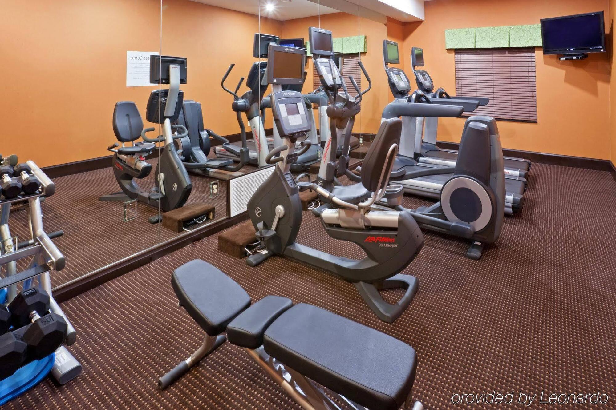 Holiday Inn Express Hotel & Suites Dallas West By Ihg מראה חיצוני תמונה
