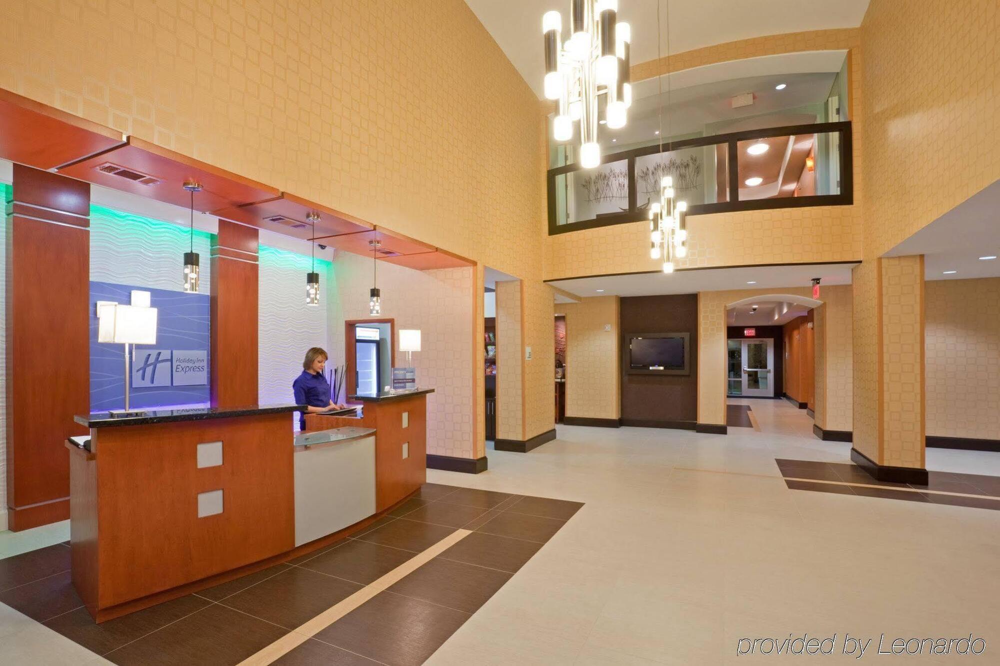 Holiday Inn Express Hotel & Suites Dallas West By Ihg מראה חיצוני תמונה